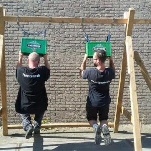 Kratje Hangen Kratje Hangen