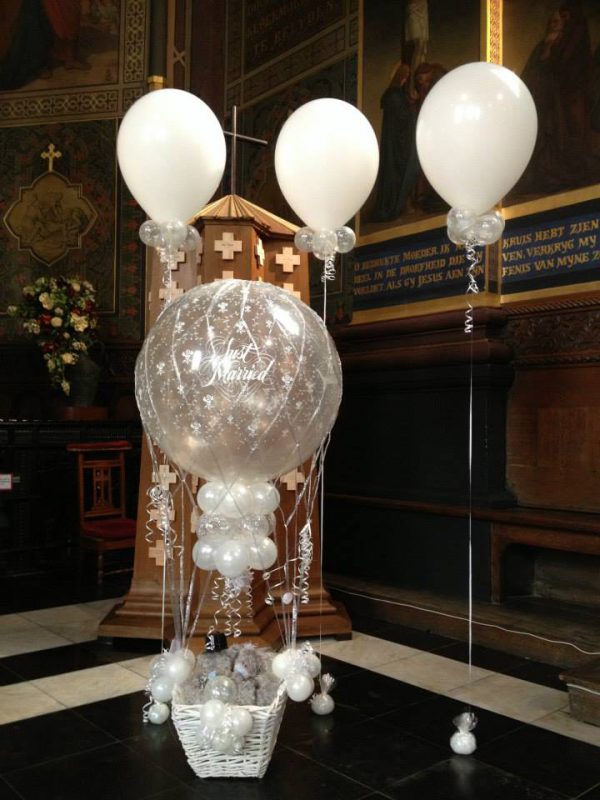 Huwelijk Ballondecoratie in mand